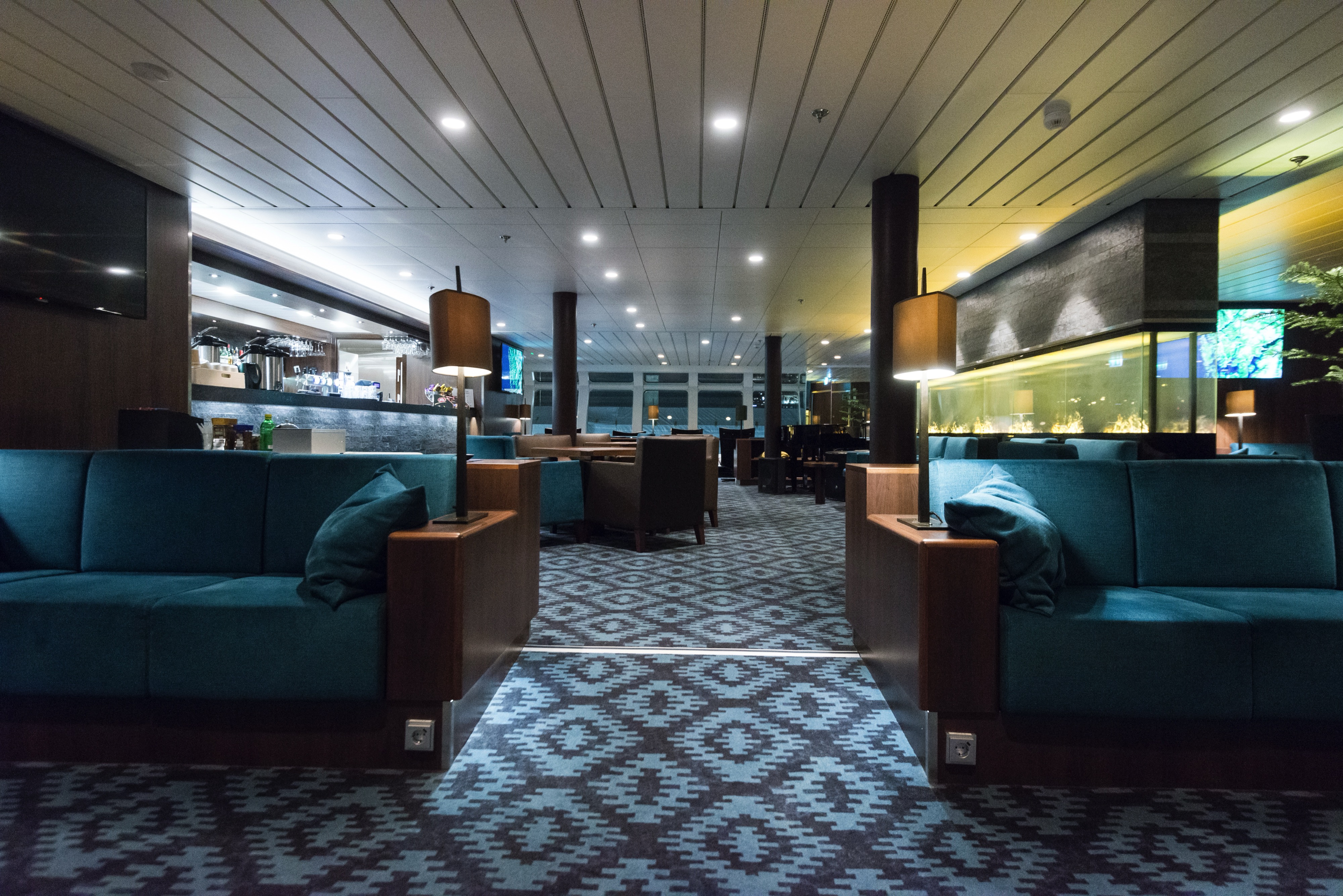 MS Nordnorge - Explorer Lounge & Bar 